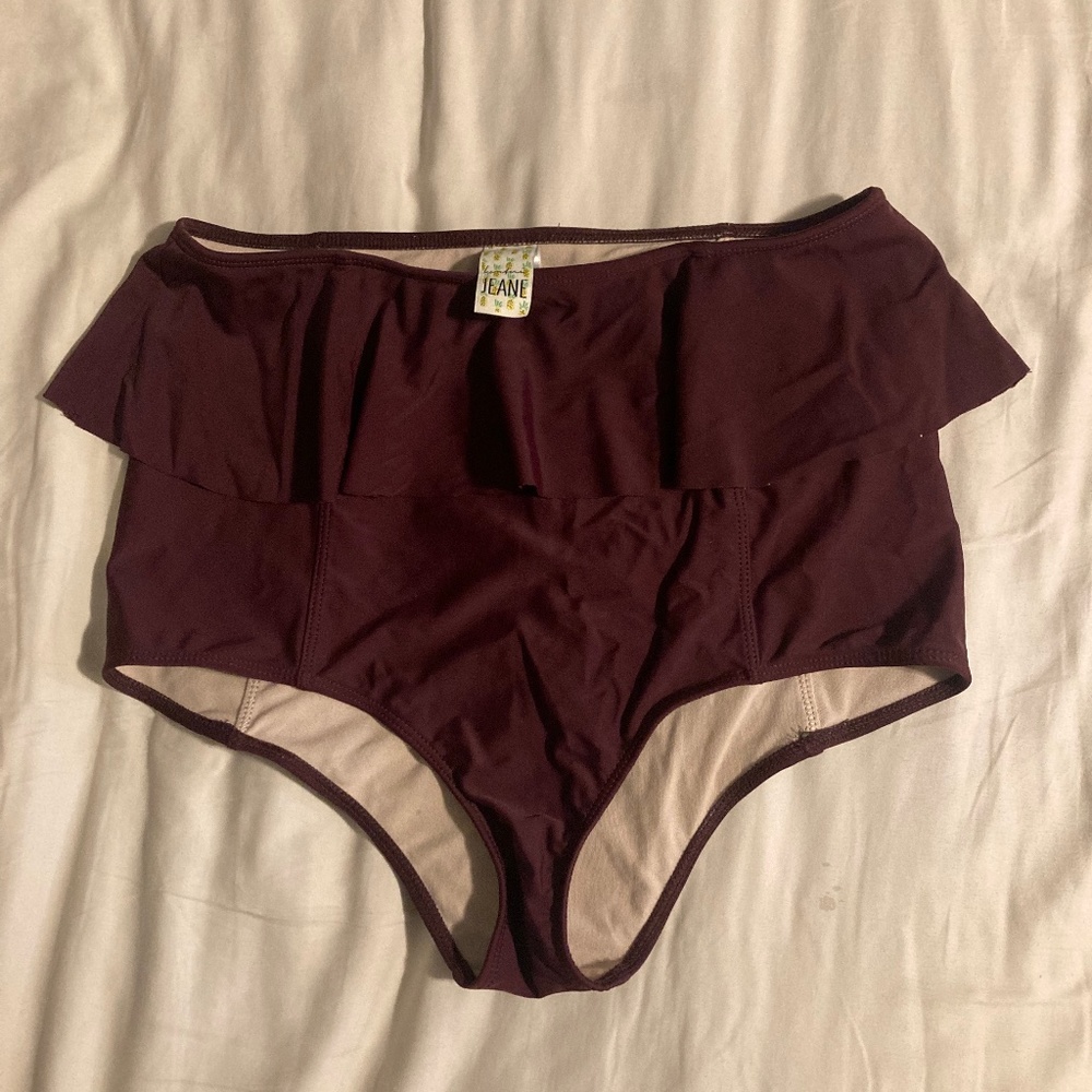 Kortni Jeane High Waisted Ruffle Bottoms - Picture 1 of 5